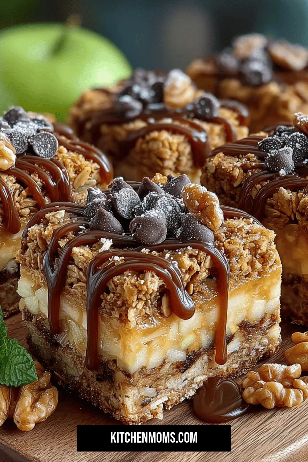 Crispy Apple Cinnamon Granola Snack Bars