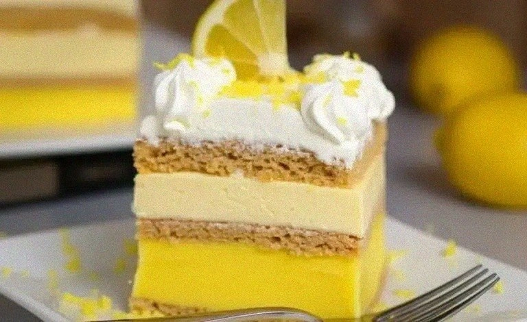 Easy Lemon Éclair Cake: The Perfect No-Bake Dessert